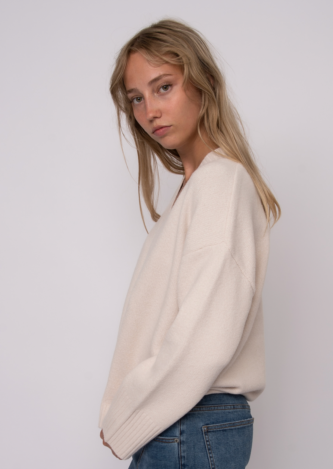 Noomi V-Neck, Long Sleeve, Pull Over