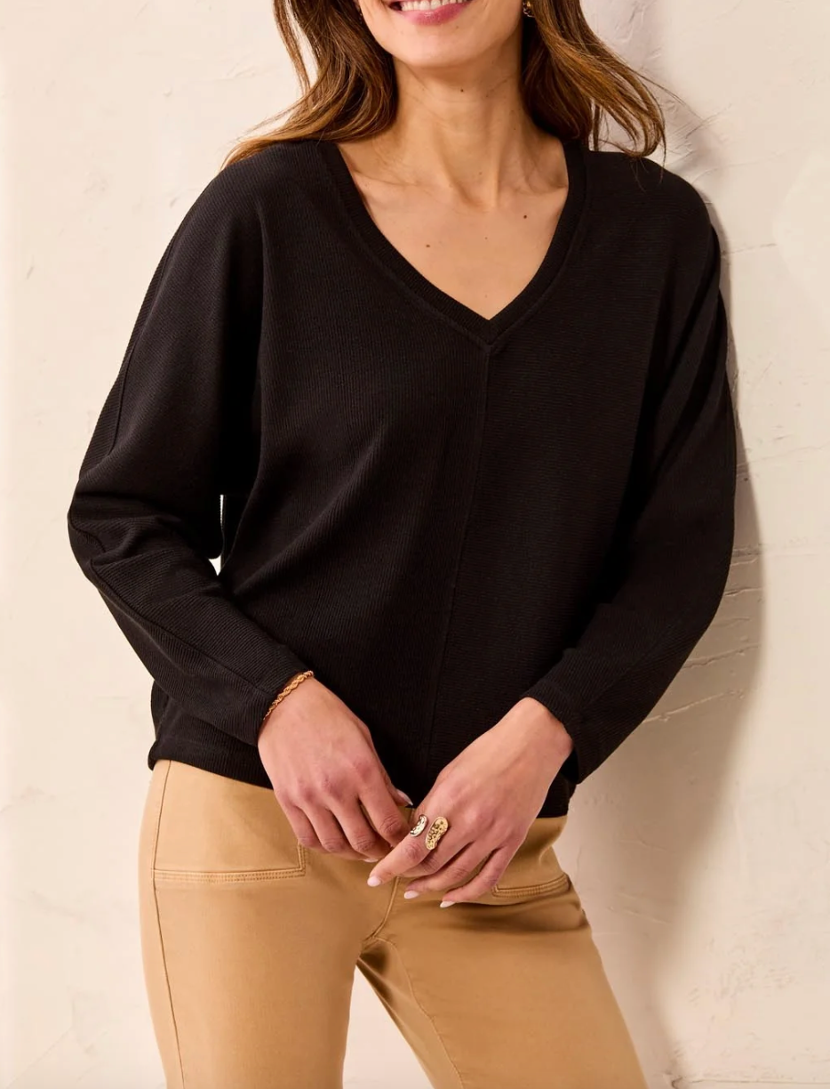 Long Sleeve Dolman V-Neck Top - Black