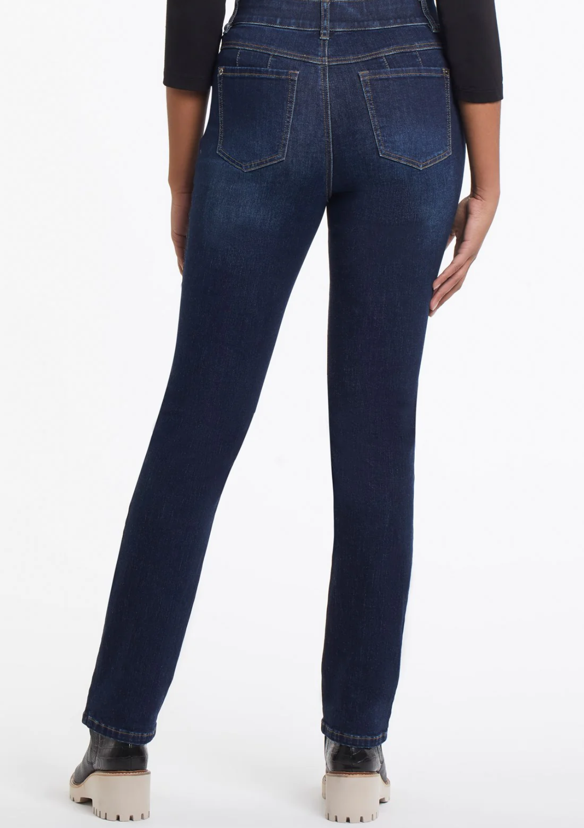 Sophia 5-Pocket Curvy Straight Jeans, Petite