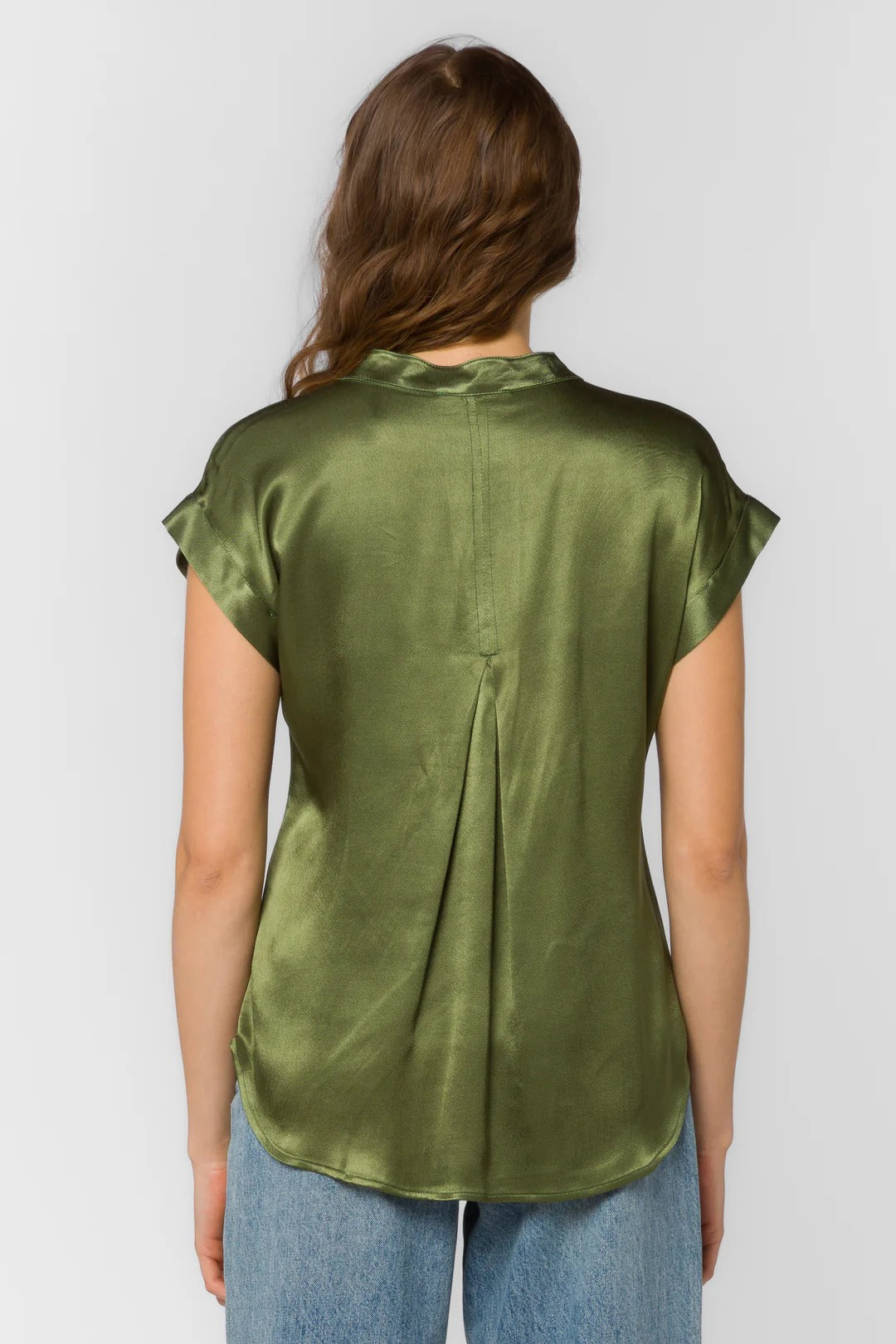 Huxley Short Cuffed Top