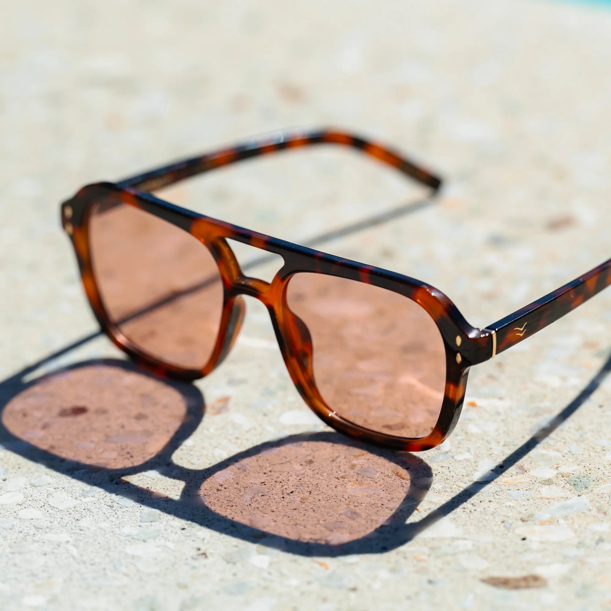 Monaco Sunglasses, Tortoise/Peach Polarized Lens
