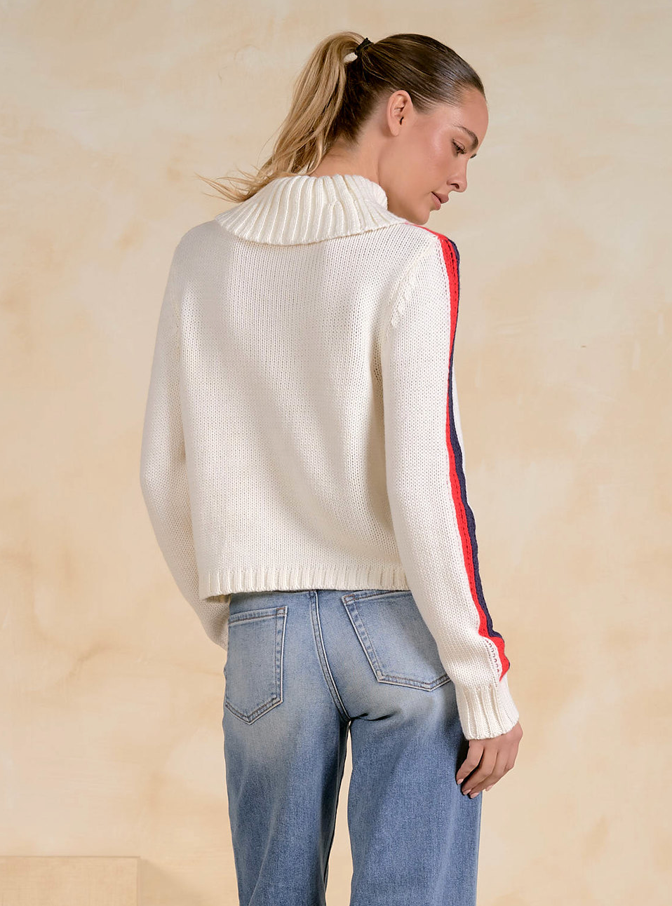 Turtleneck Sweater "SKI" - White, Red